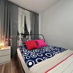 5Centrum Stanislawa Moniuszki10 Wi-Fi 1Gb Sekparking